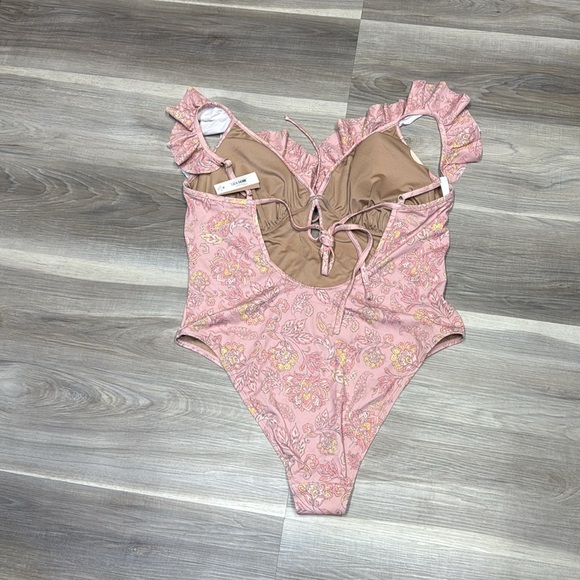 🏁 Joe Fresh & Roxy Earler Pink Floral Ruffle Swimsuit size 1X - Picture 8 of 9